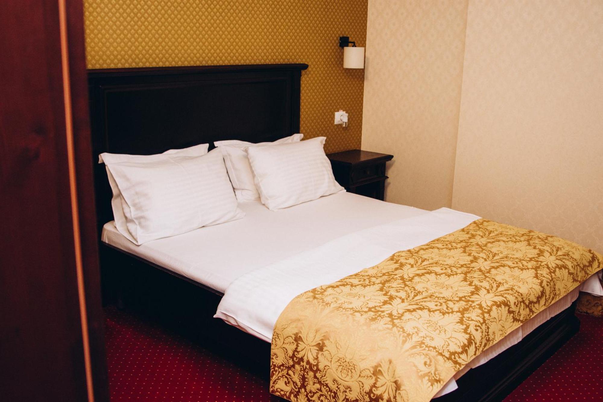 Hotel Novera Temešvár Exteriér fotografie