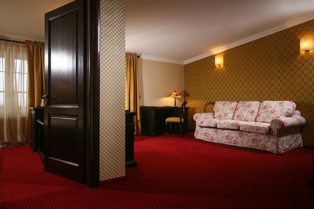 Hotel Novera Temešvár Pokoj fotografie