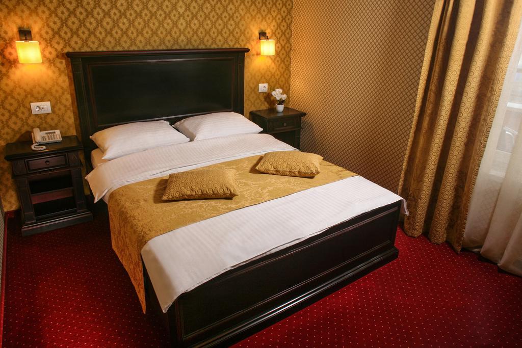 Hotel Novera Temešvár Exteriér fotografie