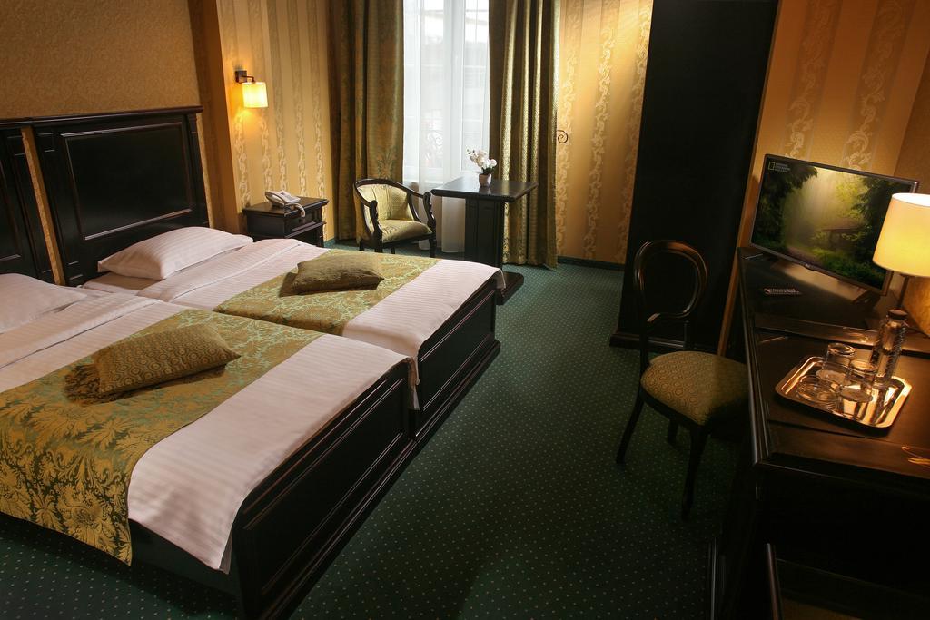 Hotel Novera Temešvár Exteriér fotografie